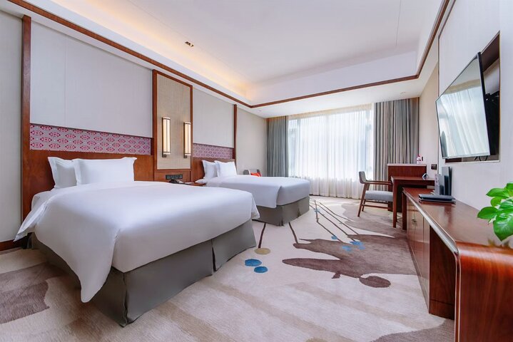 6 Days Western Hunan In-depth Tour-Nature&Culture Experience(5-star hotel)