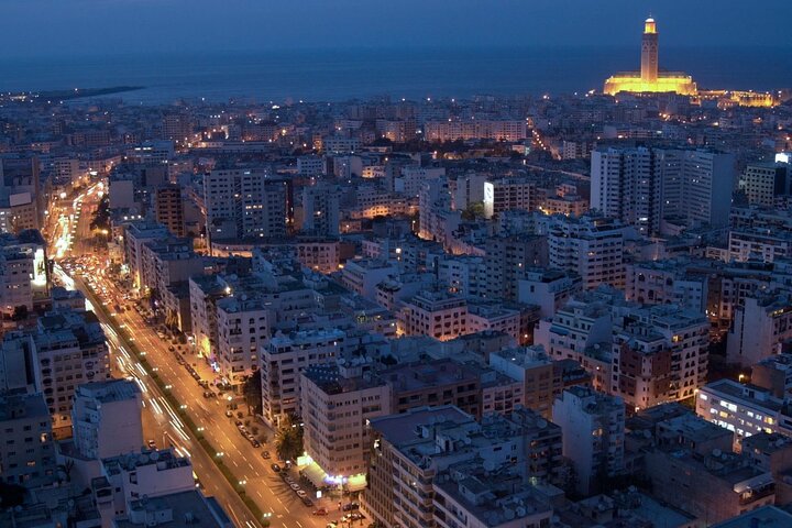 Casablanca City Night Tour and Traditional Moroccan Dinner