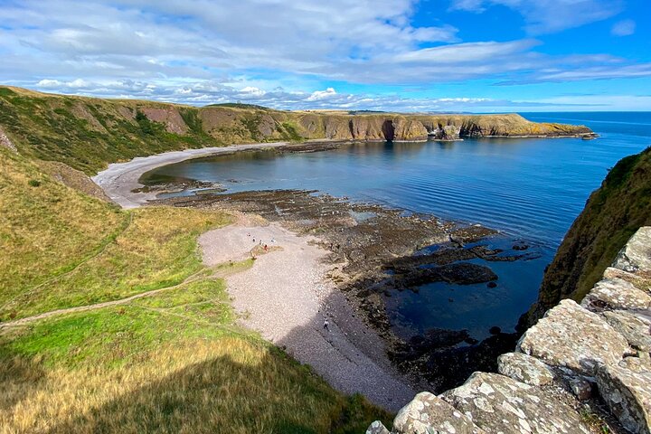 Aberdeen Private Half Day Tour: Dunnottar, Crathes Castles +more