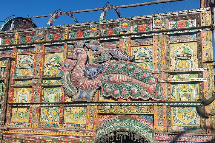 Lahore Full Day Sightseeing Tour