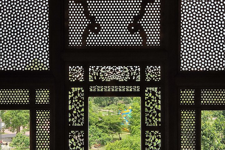 Lahore Full Day Sightseeing Tour