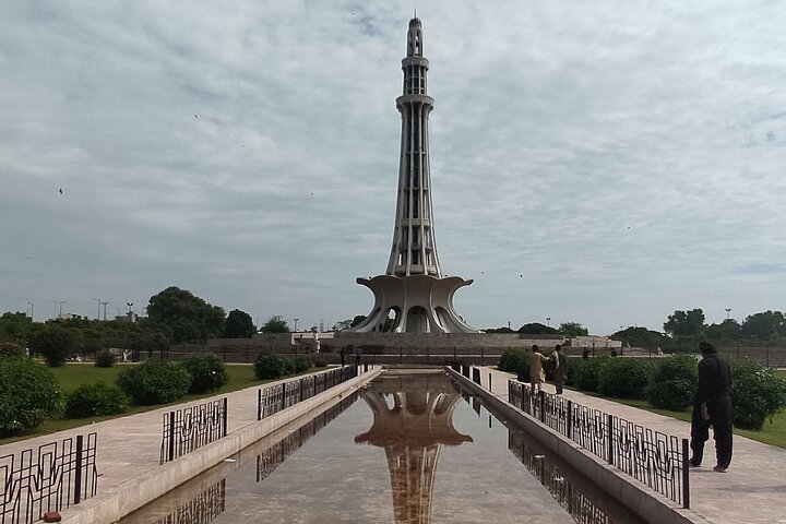 Lahore Full Day Sightseeing Tour