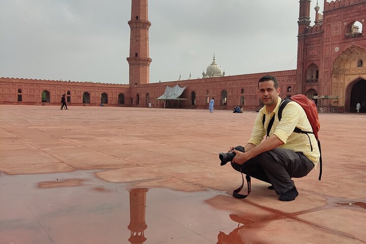 Lahore Full Day Sightseeing Tour
