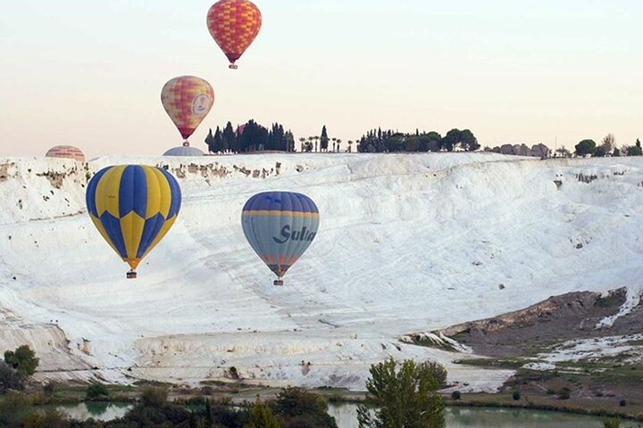 Pamukkale Hot Air Balloon w/Flight Certificates,Champagne Toast & Hotel Transfer