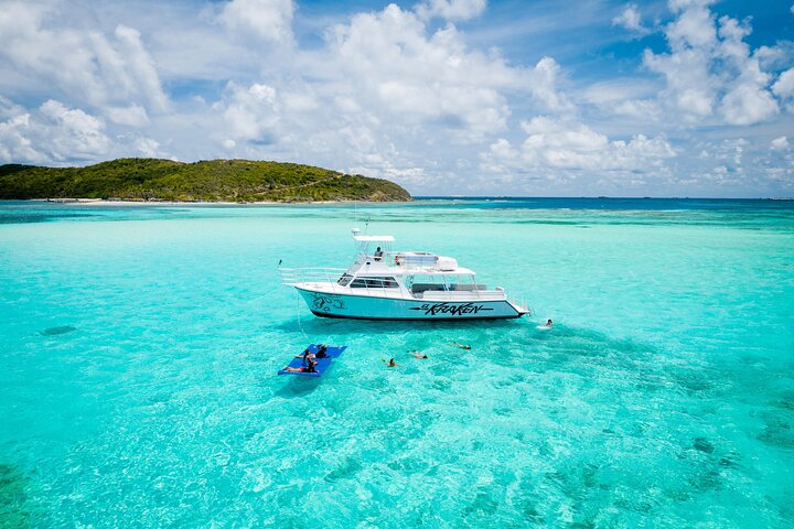 All Inclusive Snorkel and Slide Boat Tour: Icacos or Vieques