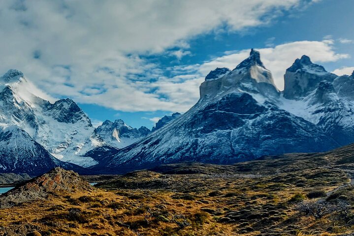 Private Torres del Paine & Milodon, departing from Punta Arenas