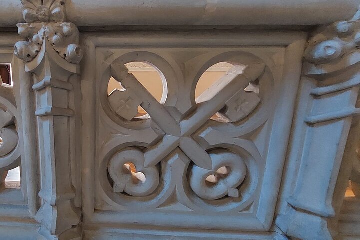 Comillas, Modernism & Gaudi with entrance tickets -small groups