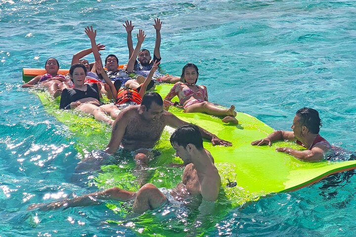 Private Pontoon Day by the Aquarium and San Andres Bay