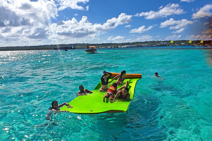 Private Pontoon Day by the Aquarium and San Andres Bay