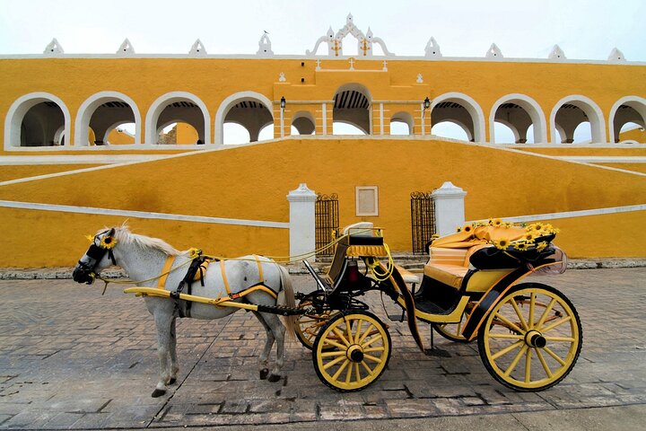 Chichen Itza from Merida with cenote, Izamal and Mayan cuisine