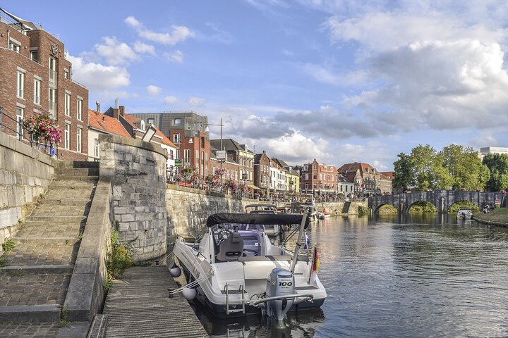 e-Scavenger hunt Roermond: Explore the city at your own pace