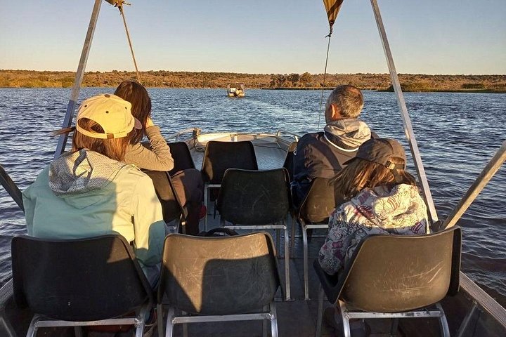 Chobe Full day Safari: Game Drive & Boat Safari with Lunch