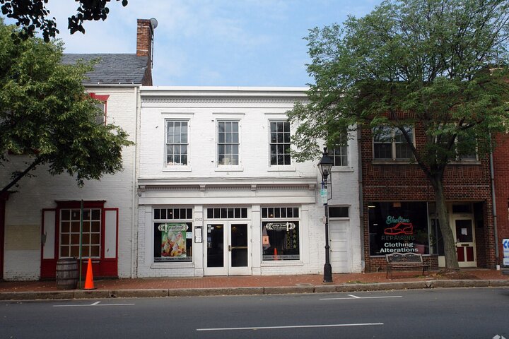 Virginia: Ghosts of Fredericksburg Self-Guided Walking Audio Tour