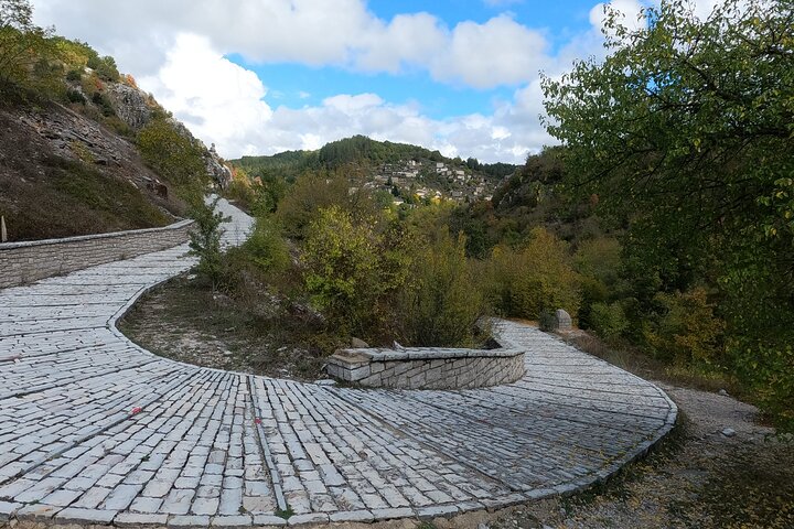 Guided all day tour in Central Zagori villages