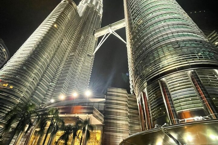 Kuala Lumpur International Airport Layover Tour