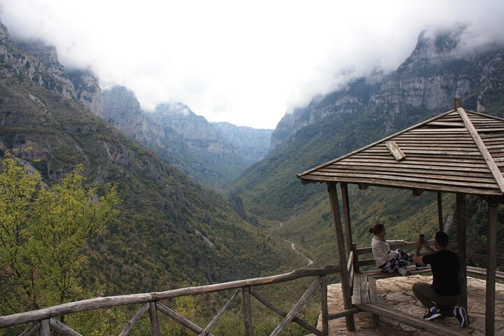 Guided all day tour in Zagori area