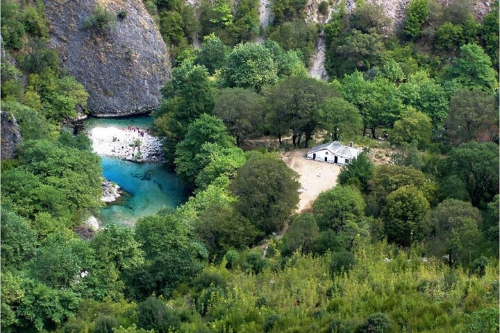 Guided all day tour in Zagori area