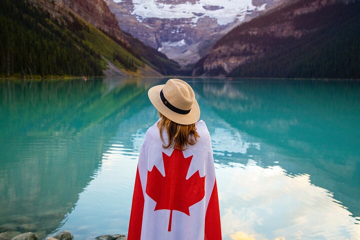 Lake Louise, Moraine Lake, Banff Tour from Calgary/Canmore/Banff