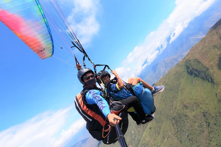 Paragliding in the grand canyon of chicamocha