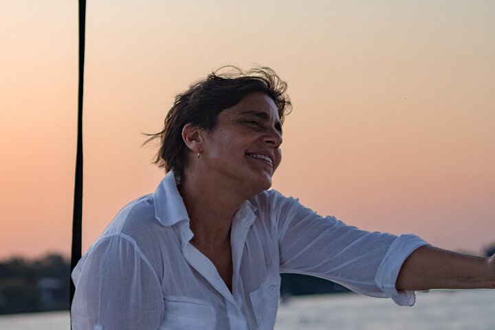 "SAILING TOUR: Tango and Choripan (typical Argentine food)