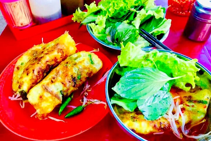 Mui Ne Food Tour | Enjoy the Real Local Taste & Stunning sunset