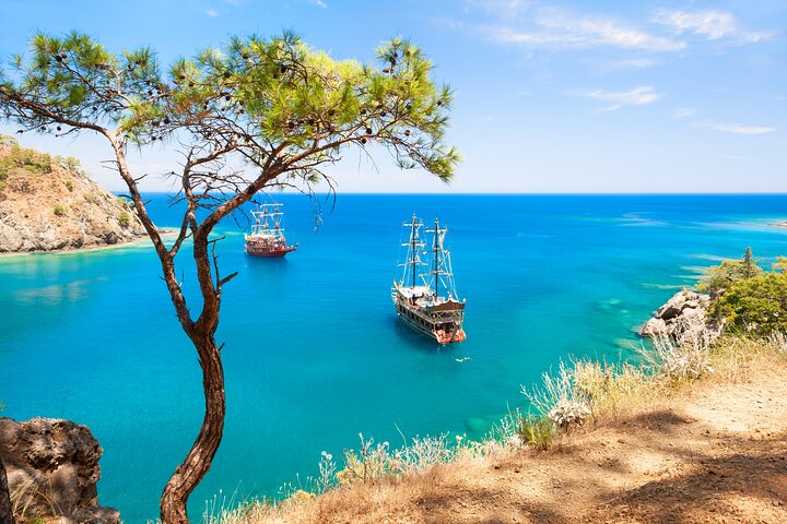 Relaxing Boat Trip w/Lunch and Drinks from Antalya