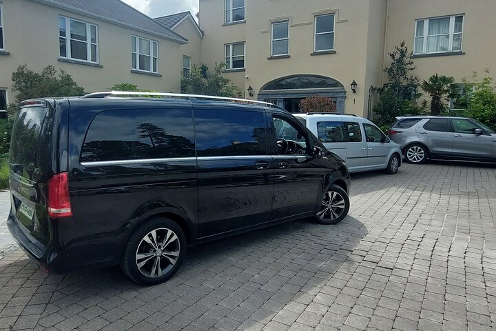 Sheen Falls Lodge Kenmare to Dublin Airport Premium Car Service