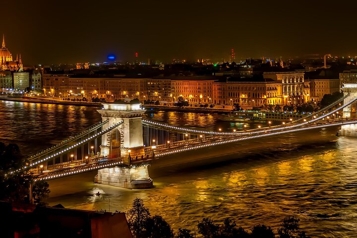 Romantic Private tour in Sopron for couples
