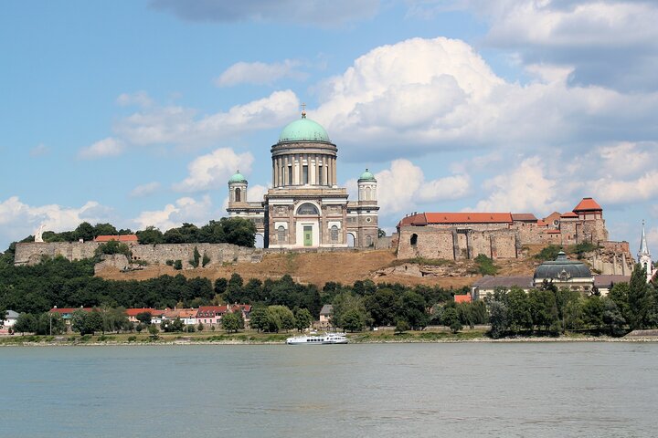 Unique Sites of Esztergom – Private Walking Tour for Couples