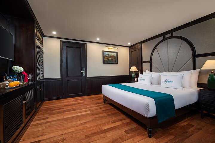 2-Day Luxury Halong & Lan Ha Bay Aspira Cruise from Hanoi
