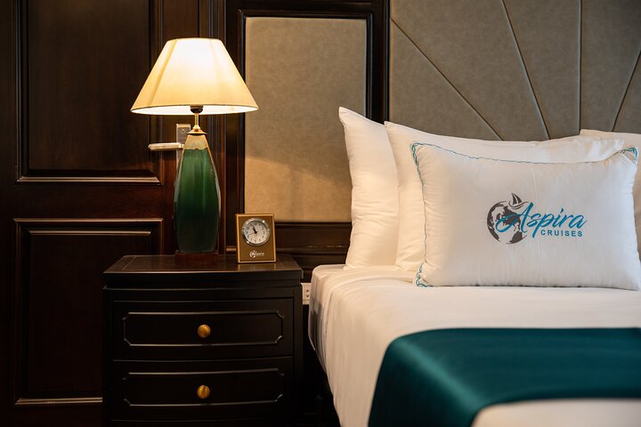 2-Day Luxury Halong & Lan Ha Bay Aspira Cruise from Hanoi