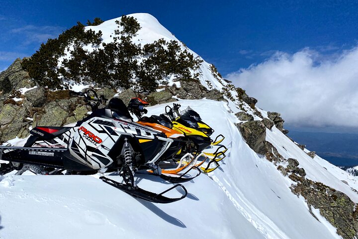 The Ultimate Snowmobile Adventure - 7 Rila Lakes & Panichishte