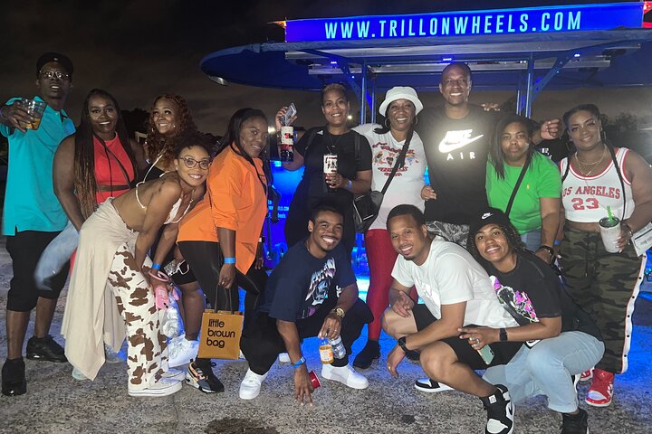 Explore Houston’s Hip Hop Culture on a 100% Motorized Party Bike