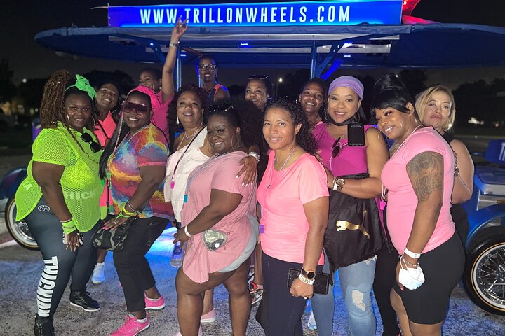 Explore Houston’s Hip Hop Culture on a 100% Motorized Party Bike
