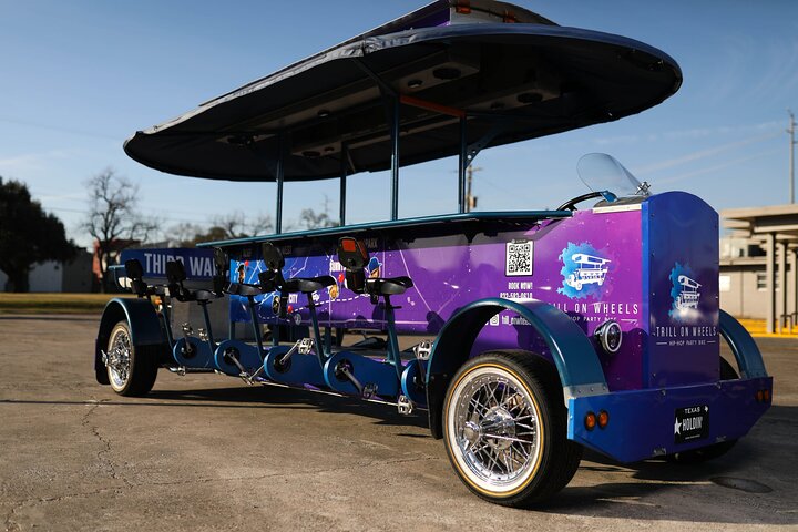 Explore Houston’s Hip Hop Culture on a 100% Motorized Party Bike