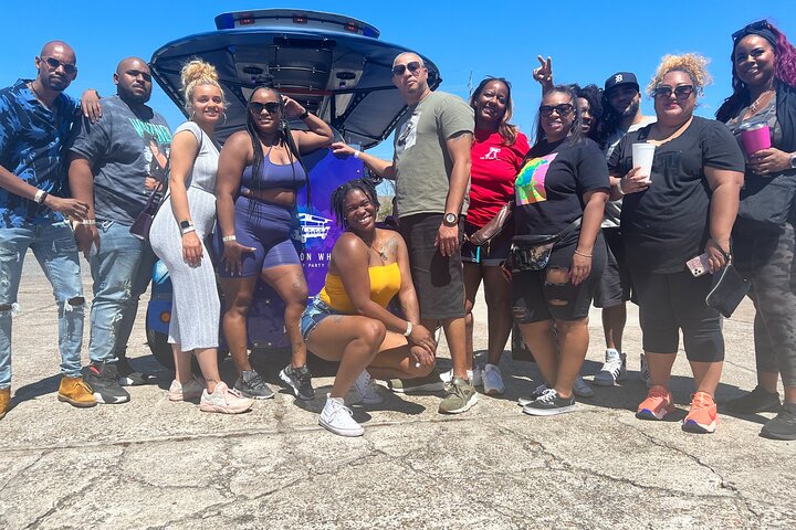 Explore Houston’s Hip Hop Culture on a 100% Motorized Party Bike