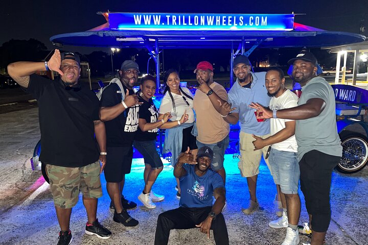 Explore Houston’s Hip Hop Culture on a 100% Motorized Party Bike