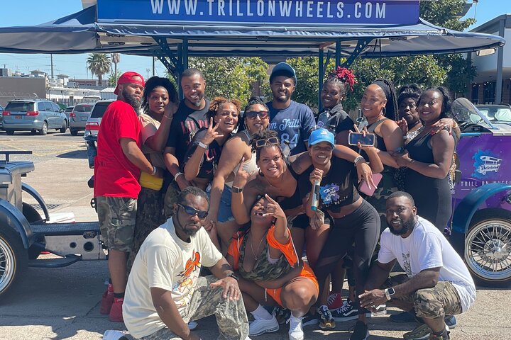 Explore Houston’s Hip Hop Culture on a 100% Motorized Party Bike
