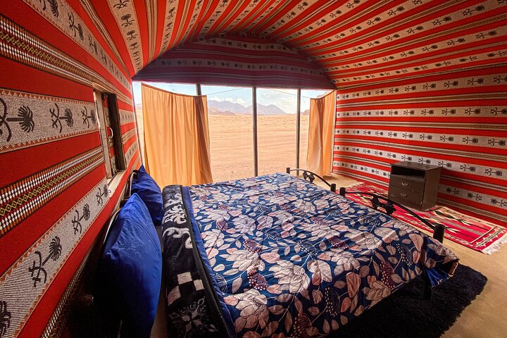 Full day Jeep Tour in Wadi Rum desert