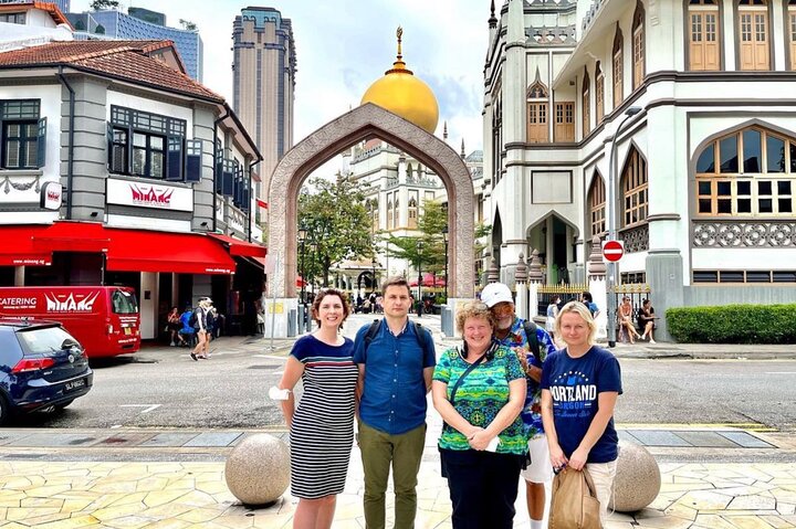Singapore: Chinese, Indian & Arabic Quarters, Culture & Food Tour