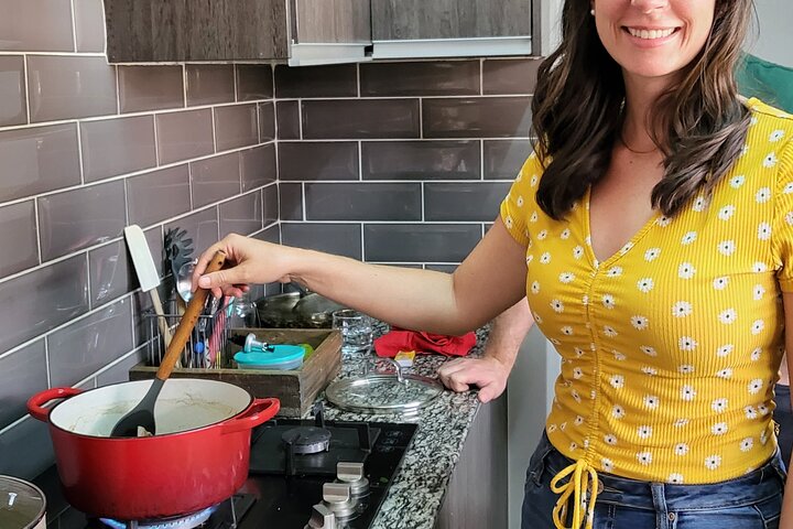 Traditional Kenyan Cooking Class & Local Market Tour