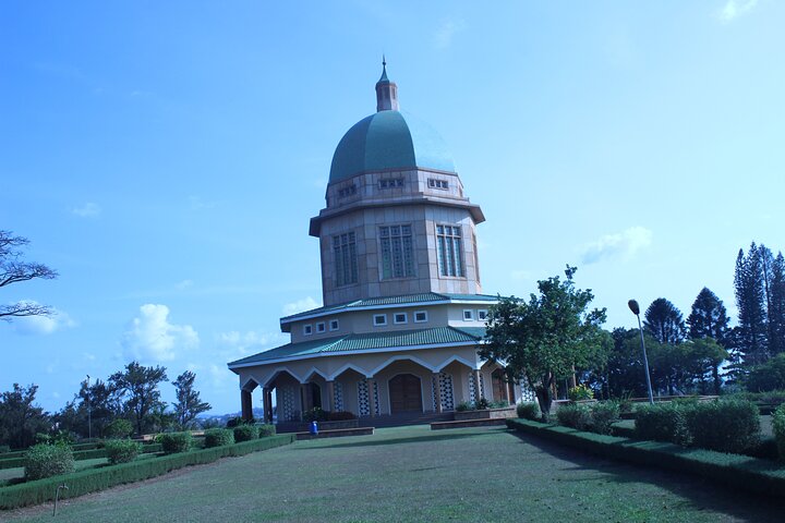 Kampala boda boda tours [motorbike tours].