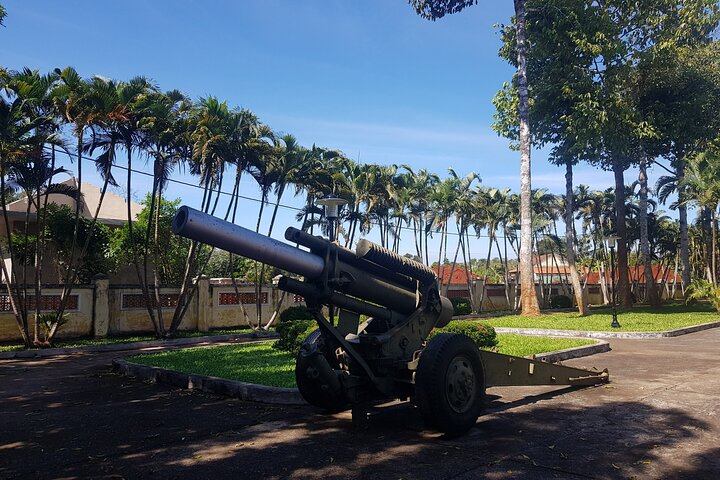 Cu Chi Tunnels & Saigon City Tour from Phu My Port