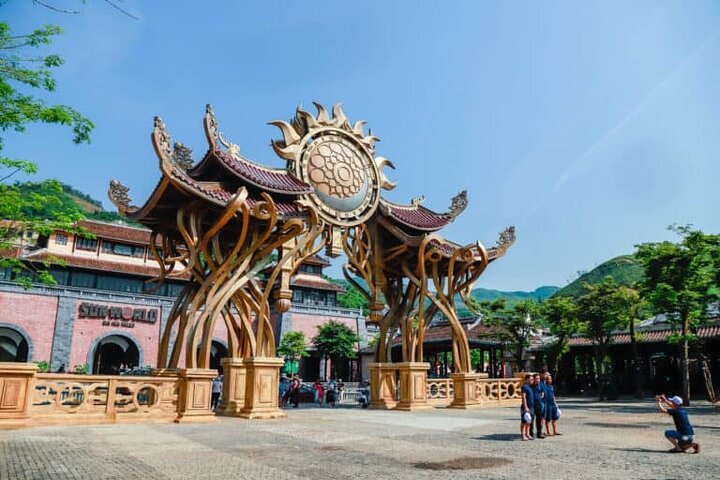 Bana Hills - Golden Bridge Deluxe Small group from Hoian/ Danang
