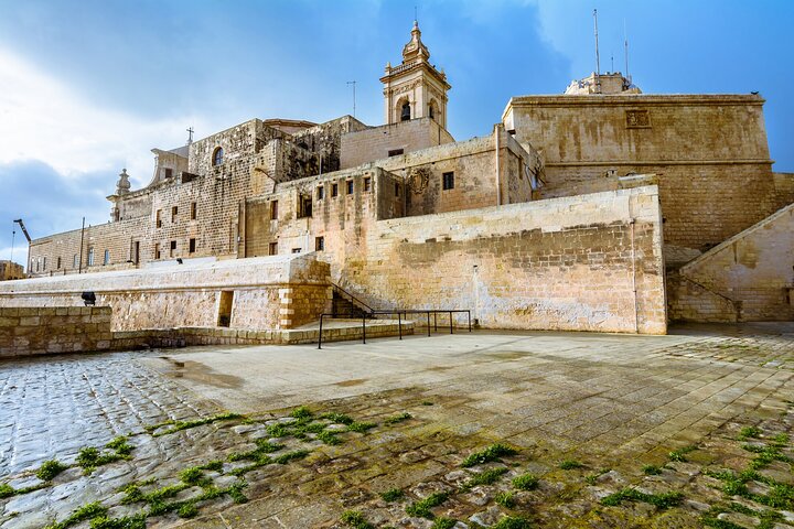 Gozo Guided Day Trip Incl. Ggantija Temples and Lunch