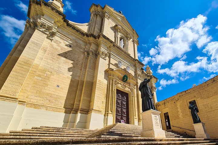 Gozo Guided Day Trip Incl. Ggantija Temples and Lunch