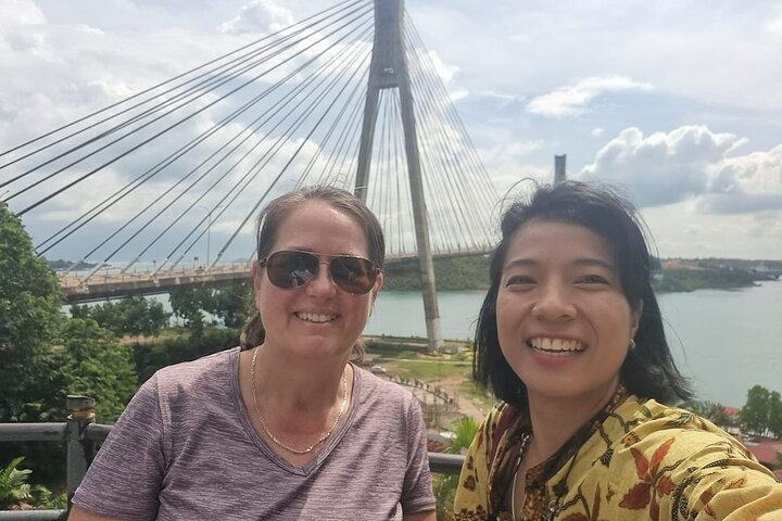 Batam Transport With Female Driver