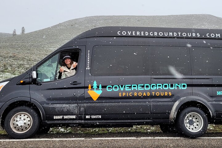 Best in the West Yellowstone Private Tour