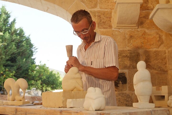 Prehistoric Temples and Highlights of the South Full-Day Tour
