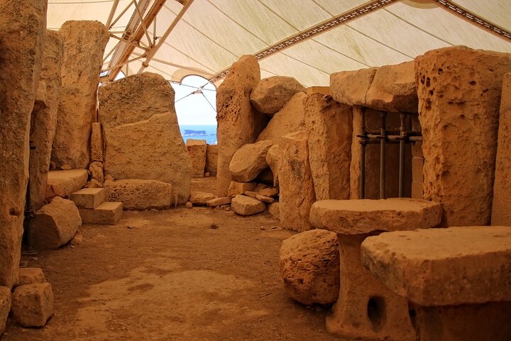 Prehistoric Temples and Highlights of the South Full-Day Tour